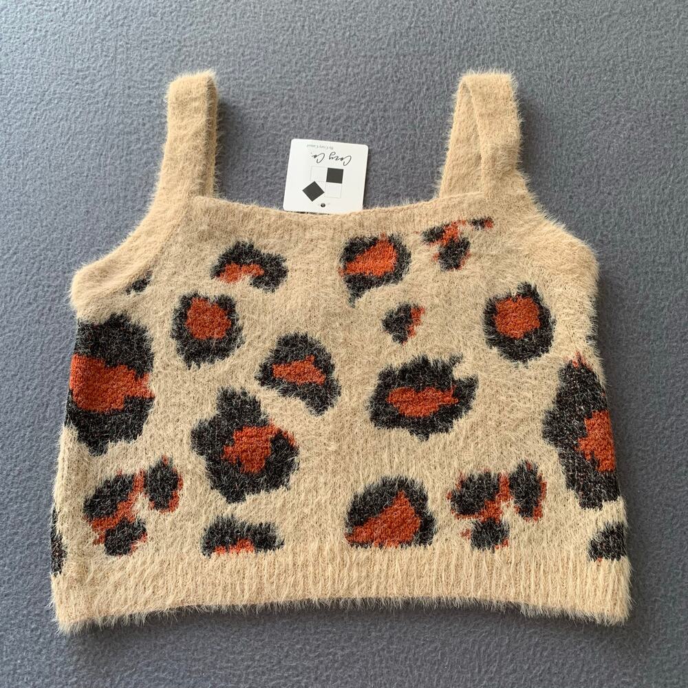 NWT Cozy Co Fuzzy Leopard Print Sweater Tank Soft Knit Cropped Animal Print Top